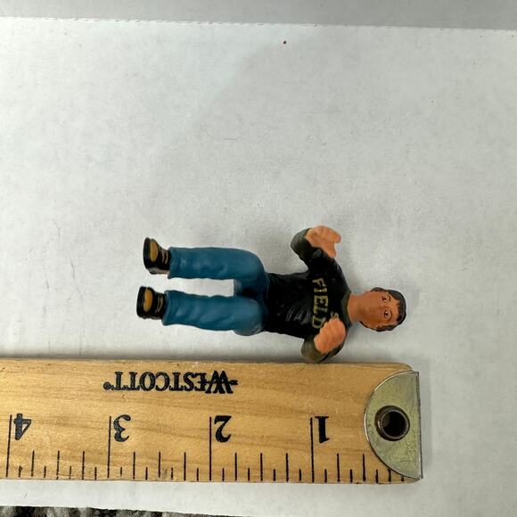 Schleich 13444 SUV Driver Sitting 4x4 Vehicle Driver Retired Action Figure - Picture 9 of 9